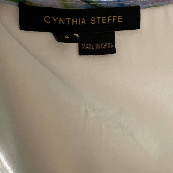 Cynthis Steffe Silk floral dress size 4 - Picture 4 of 5